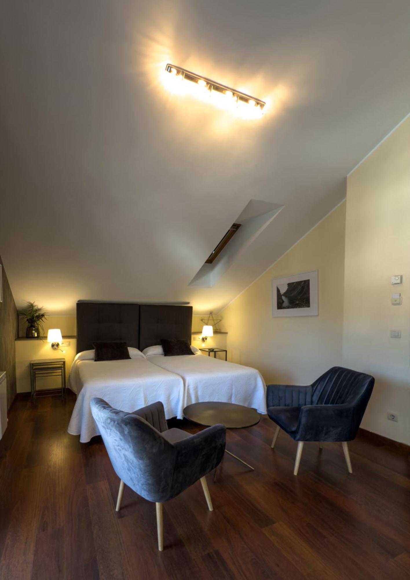 Hotel Verdemar Ribadesella Exteriör bild